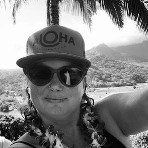 Meet your Posher, Adrienne